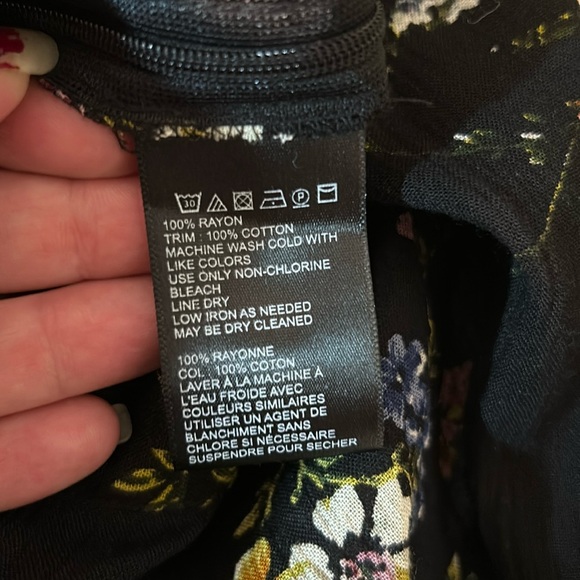 NWT Urban Outfitters UO Marie Prairie Wrap Jumpsuit Floral Print Size 10 - Picture 16 of 16